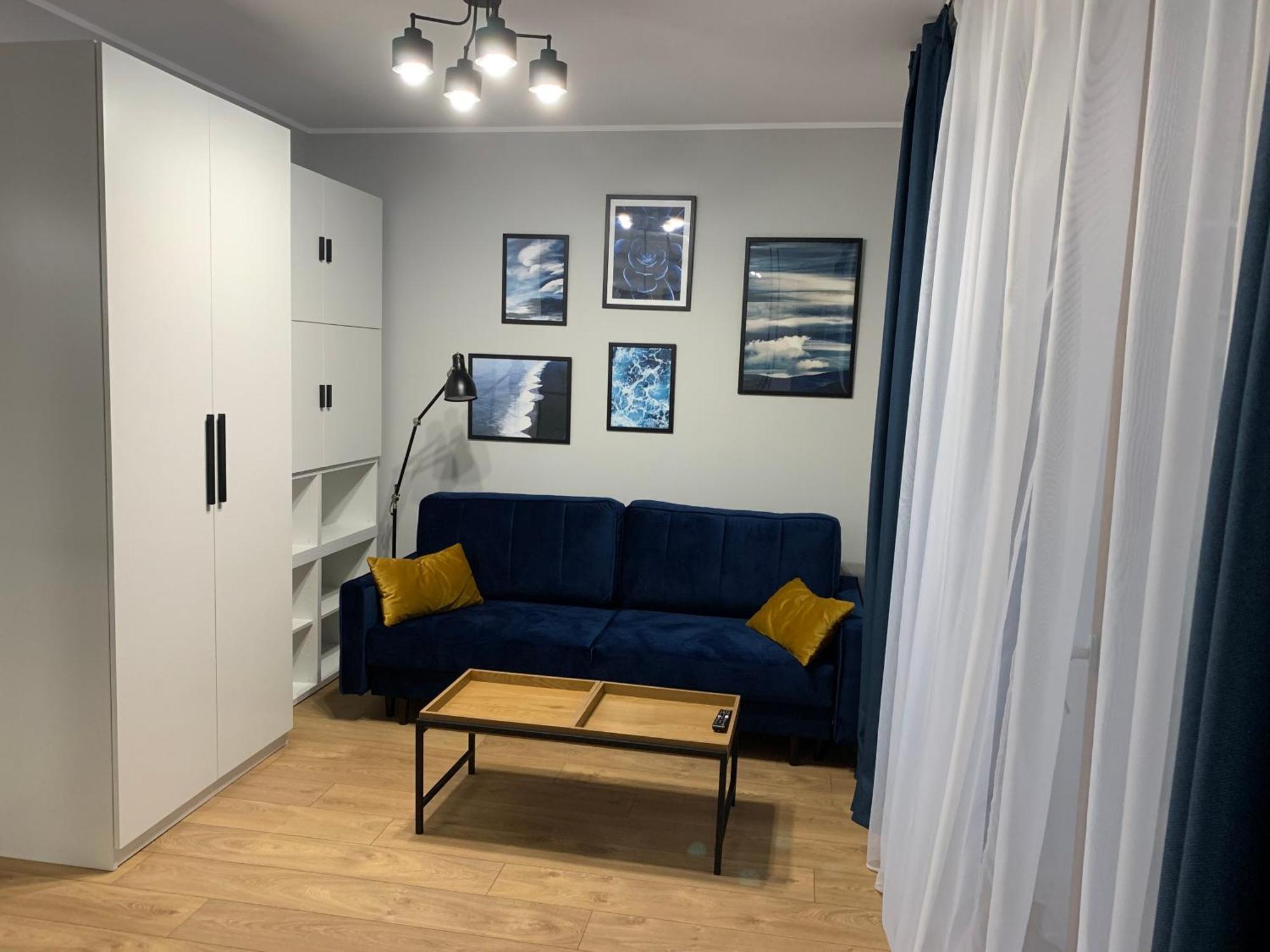 Luksusowy Apartament Z Parkingiem I Klimatyzacja W Samym Centrum Wroclawia Bagian luar foto