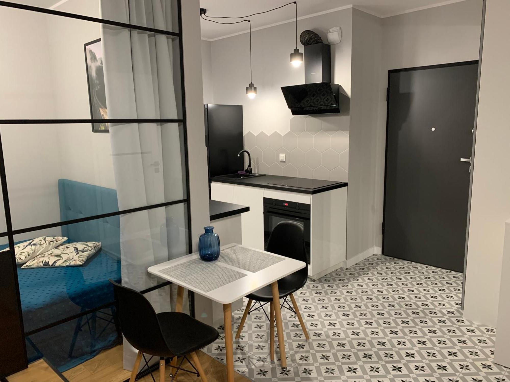 Luksusowy Apartament Z Parkingiem I Klimatyzacja W Samym Centrum Wroclawia Bagian luar foto